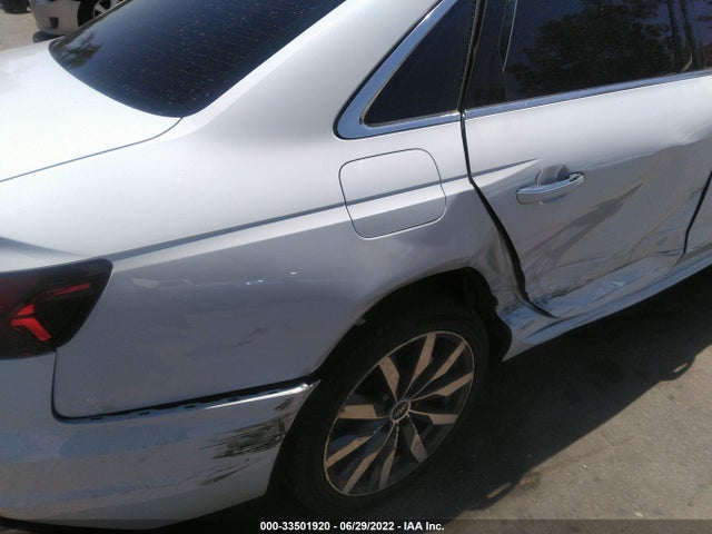 2021 Audi A4, VIN: WAUABAF4XMN012967