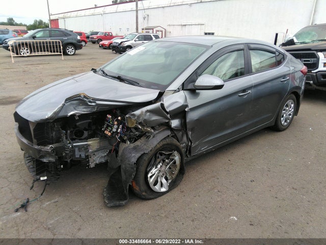 Hyundai ELANTRA SE 2018 KMHD74LF5JU472334 Image 2
