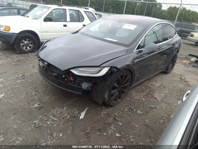 2016 Tesla Model X, VIN: 5YJXCAE4XGF003149