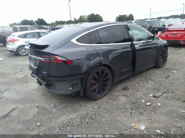 2016 Tesla Model X, VIN: 5YJXCAE4XGF003149
