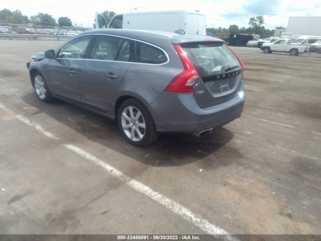 2016 Volvo V60, VIN: YV140MEK4G1302831