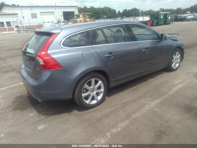 2016 Volvo V60, VIN: YV140MEK4G1302831
