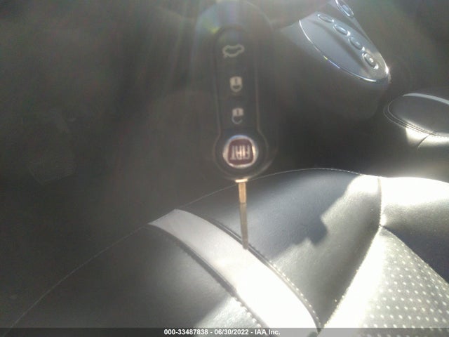 2016 Fiat 500e, VIN: 3C3CFFGE5GT144466