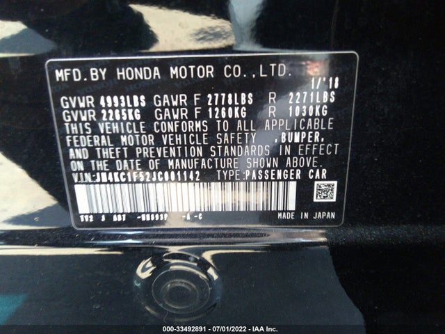 2018 Acura RLX, VIN: JH4KC1F52JC001142
