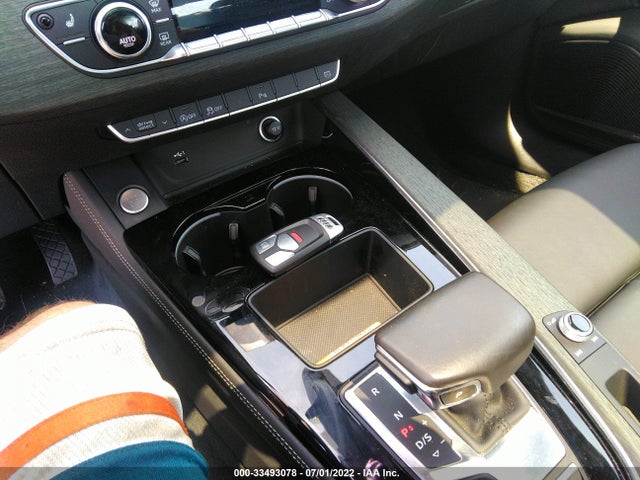 2021 Audi A4, VIN: WAUEAAF46MA032886