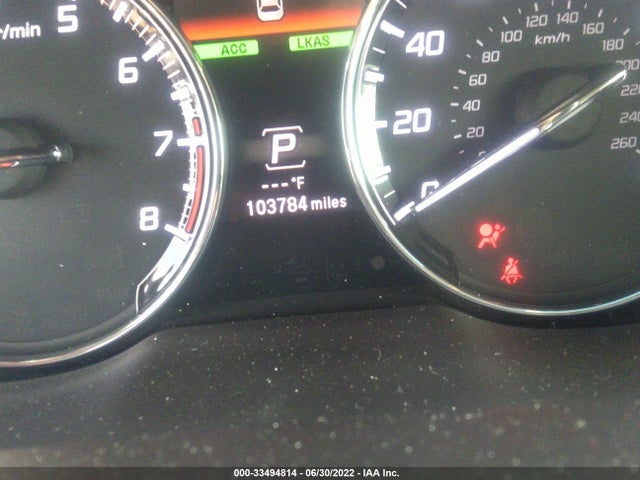 2016 Acura RLX, VIN: JH4KC1F5XGC001642
