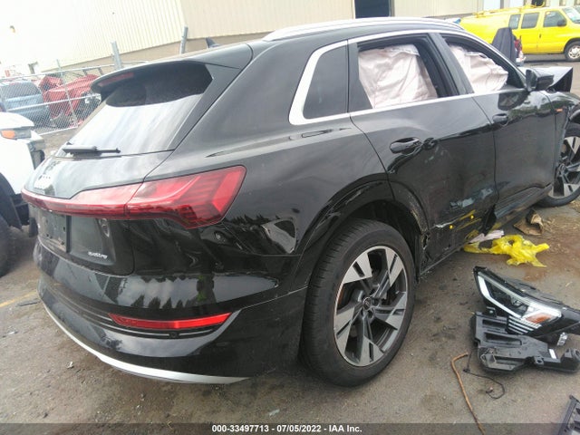 2022 Audi e-tron, VIN: WA1AAAGE2NB007398