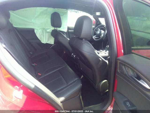 2022 Alfa Romeo Stelvio, VIN: ZASPAKBN0N7D27522