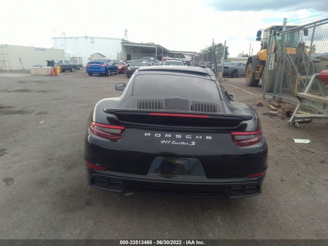 2018 Porsche 911, VIN: WP0AD2A99JS156965