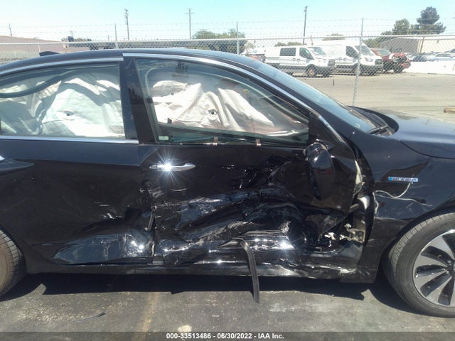 2015 Honda Accord, VIN: 1HGCR6F35FA004055