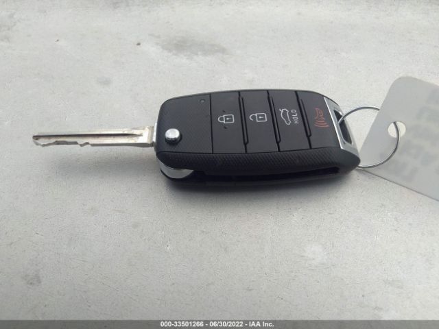 3KPFL4A76HE148306 KIA FORTE S