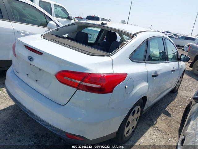 Ford FOCUS S 2016 1FADP3E23GL387800 Image 6