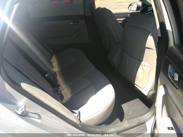 2016 Hyundai Sonata, VIN: KMHE24L11GA025789