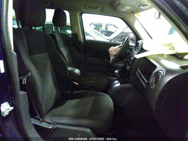 1C4NJPBBXFD115359 Jeep Patriot Sport