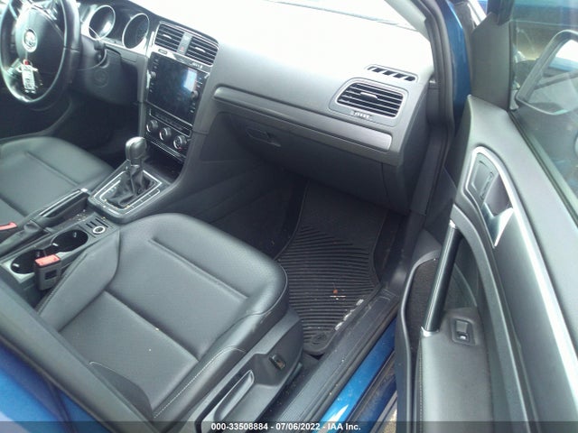 2018 Volkswagen Golf, VIN: 3VWD17AU9JM751893
