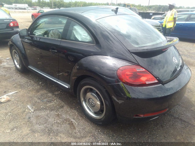 2018 Volkswagen Beetle, VIN: 3VWFD7AT1JM706387