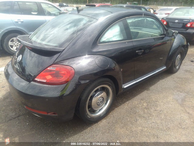 2018 Volkswagen Beetle, VIN: 3VWFD7AT1JM706387