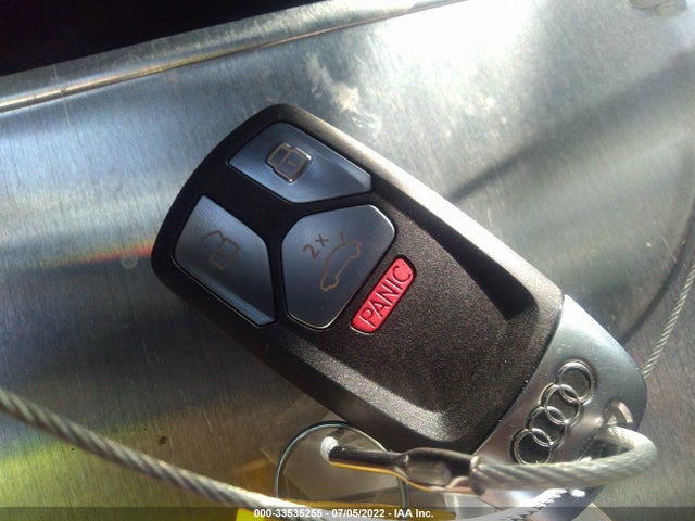 2022 Audi A4, VIN: WAUEAAF46NN008890
