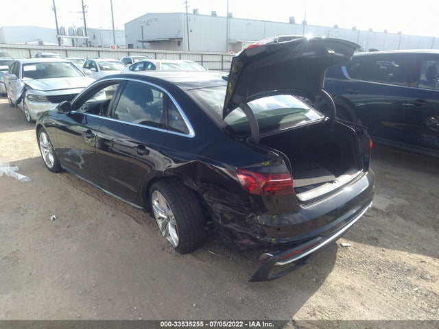 2022 Audi A4, VIN: WAUEAAF46NN008890