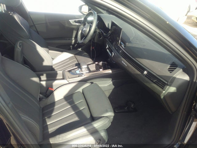 2022 Audi A4, VIN: WAUEAAF46NN008890