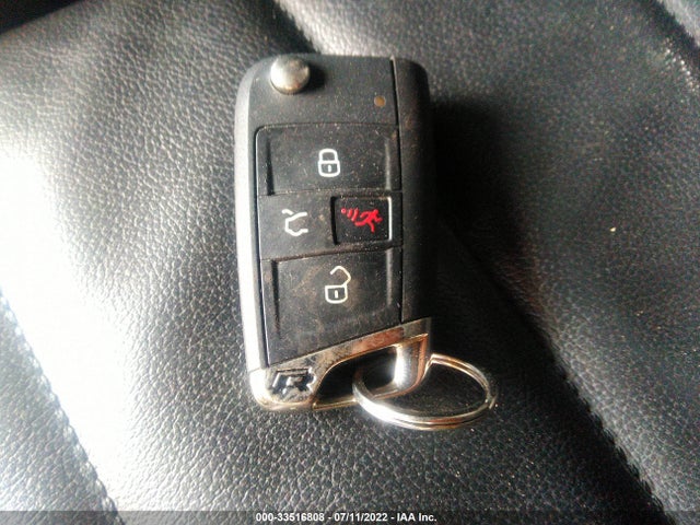 2016 Volkswagen Golf R, VIN: WVWLF7AU0GW291628