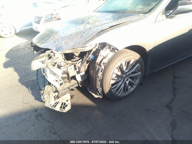 2019 Lexus ES, VIN: JTHB21B13K2008260