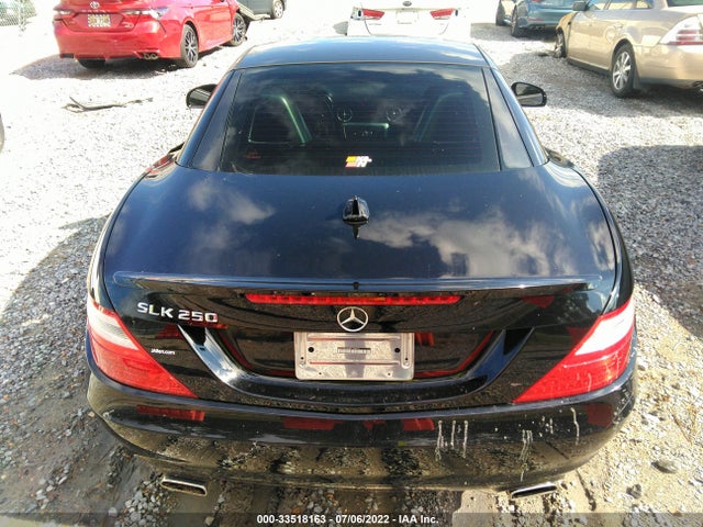 2015 Mercedes-Benz SLK-Class, VIN: WDDPK4HA5FF104072