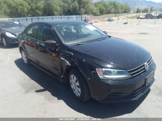 33518597 :رقم المزاد ، 3VW267AJ7GM324459 vin ، 2016 Volkswagen Jetta Sedan 1.4t S مزاد بيع