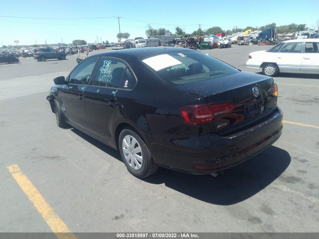 33518597 :رقم المزاد ، 3VW267AJ7GM324459 vin ، 2016 Volkswagen Jetta Sedan 1.4t S مزاد بيع