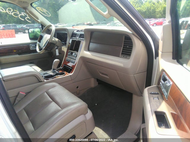 2014 Lincoln Navigator, VIN: 5LMJJ3H54EEL03708