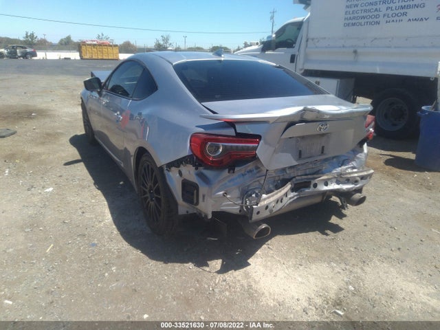 2017 Toyota 86, VIN: JF1ZNAA16H8711372