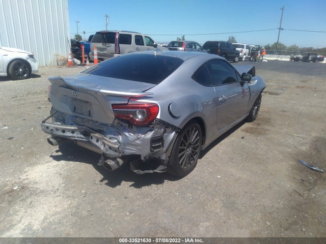 2017 Toyota 86, VIN: JF1ZNAA16H8711372