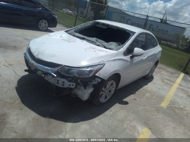 2019 Chevrolet Cruze, VIN: 1G1BC5SM2K7113058