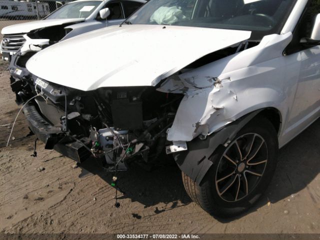 2C4RDGEG1JR145422 Dodge Grand Caravan Gt