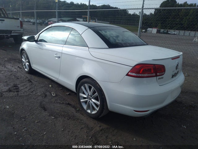 2016 Volkswagen Eos, VIN: WVWBW8AH5GV000938