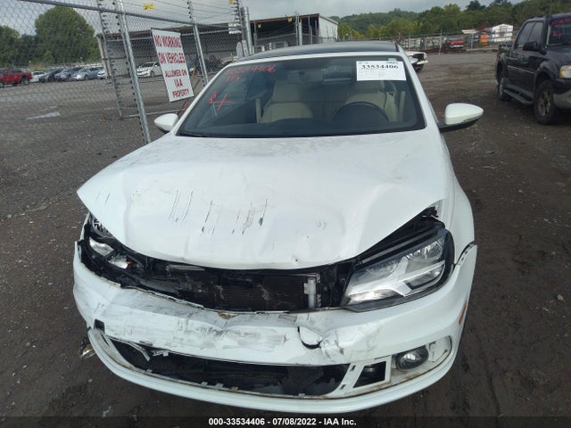 2016 Volkswagen Eos, VIN: WVWBW8AH5GV000938
