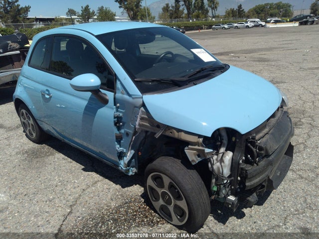 2017 Fiat 500e, VIN: 3C3CFFGE0HT557686