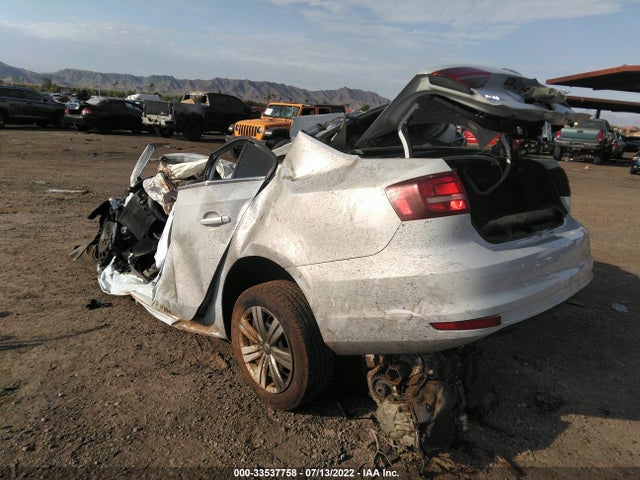 3VW2B7AJ4HM357237 Volkswagen Jetta 1.4t S