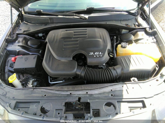 Chrysler 300 Limited 2018 2C3CCAEG3JH123129 Image 10