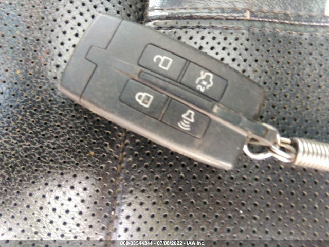 Lincoln MKT 2011 2LMHJ5FRXBBJ53795 Image 11