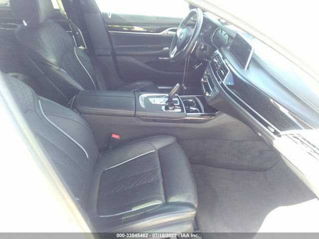 2017 BMW 7 Series, VIN: WBA7F2C39HG423450