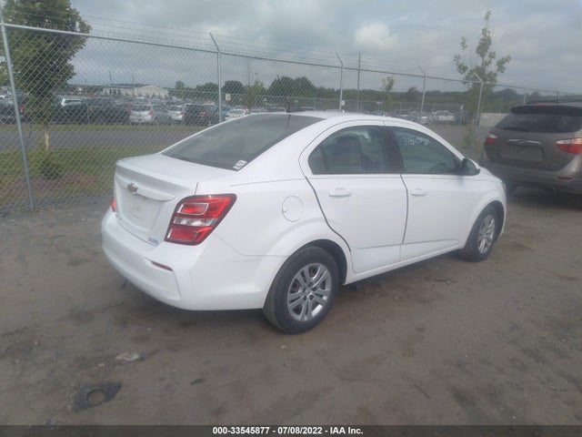 2018 Chevrolet Sonic, VIN: 1G1JB5SG4J4122269