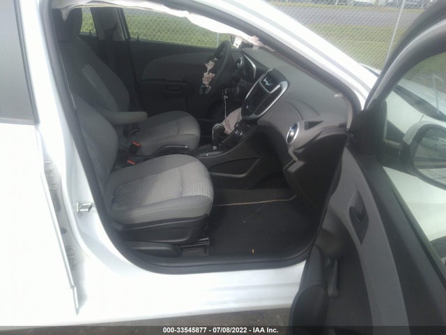 2018 Chevrolet Sonic, VIN: 1G1JB5SG4J4122269