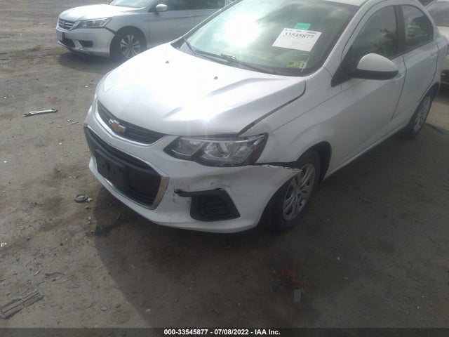 2018 Chevrolet Sonic, VIN: 1G1JB5SG4J4122269