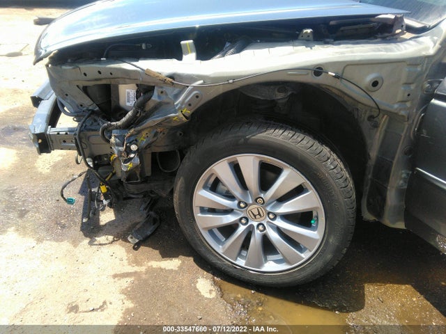 2011 HONDA ACCORD SDN EX-L VIN: 1HGCP3F88BA017733