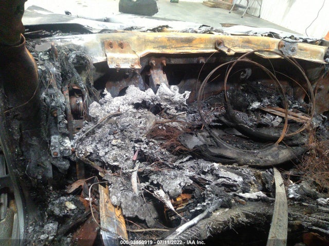 Cadillac Deville W/livery Pkg 2003 1G6KD54Y03U254799 Image 8
