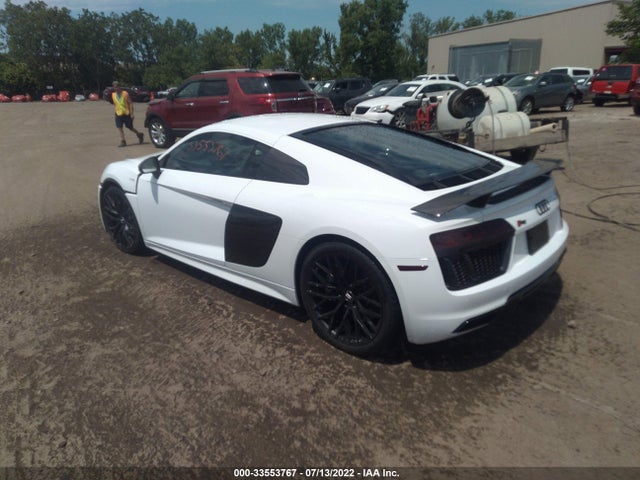 2017 Audi R8, VIN: WUAKBAFX1H7901297