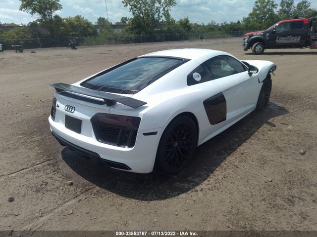 2017 Audi R8, VIN: WUAKBAFX1H7901297