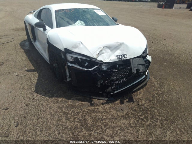 2017 Audi R8, VIN: WUAKBAFX1H7901297
