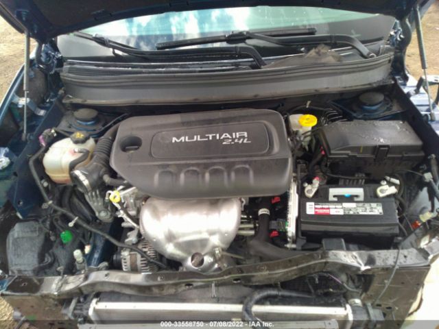 1C4PJLCB4JD612092 Jeep Cherokee Latitude